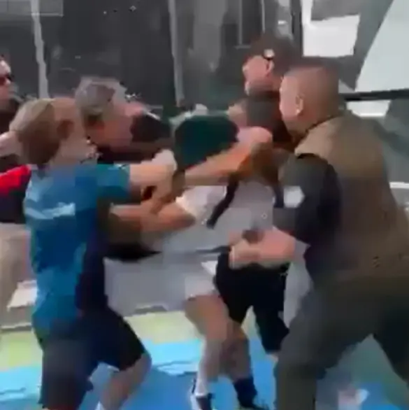 "¡Lo voy a matar!": Supuesto empresario y escoltas dan brutal golpiza a hombre en club Alfa Pádel