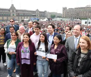 Brugada lanza ofensiva contra la deserción escolar: van 75 mil becas entregadas