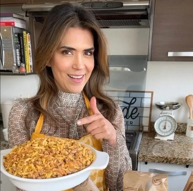 En su perfil también comparte recetas fáciles de comida y bebidas.