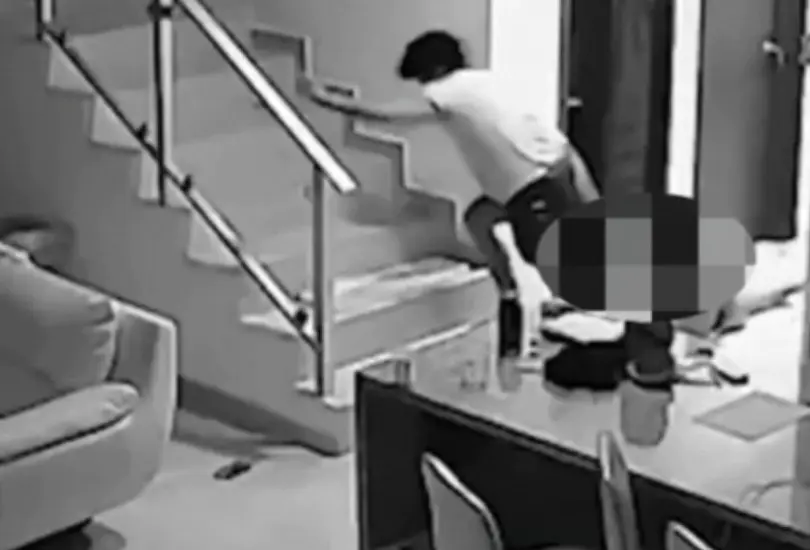 A pesar de tener orden de restricción, hombre entra a casa de su ex para golpearla A pesar de tener orden de restricción, hombre entra a casa de su ex para golpearla