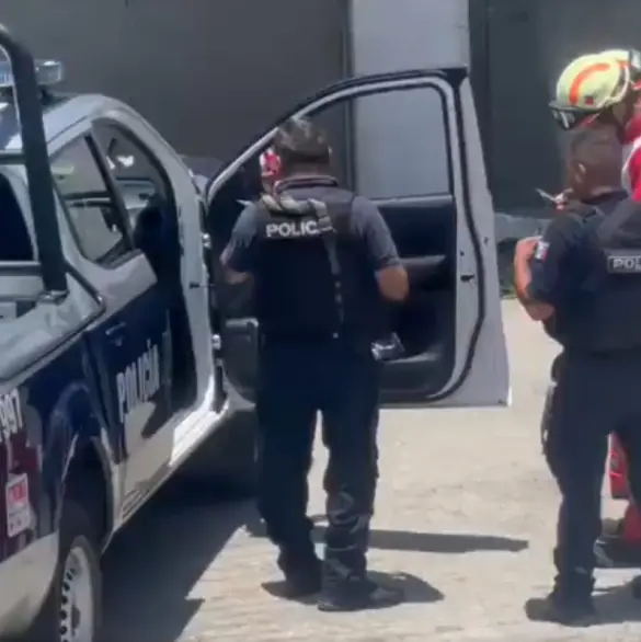 Hallan feto en cubeta sobre vía pública en Cuernavaca