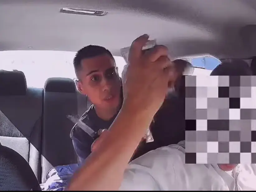 Le robó dinero y su teléfono celular. Captura de pantalla.