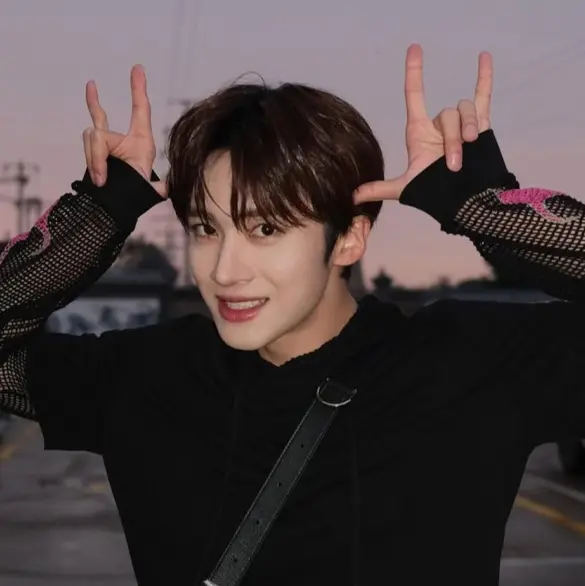 Creció repentinamente: Estrella de K-Pop es diagnosticado con un tumor cerebral