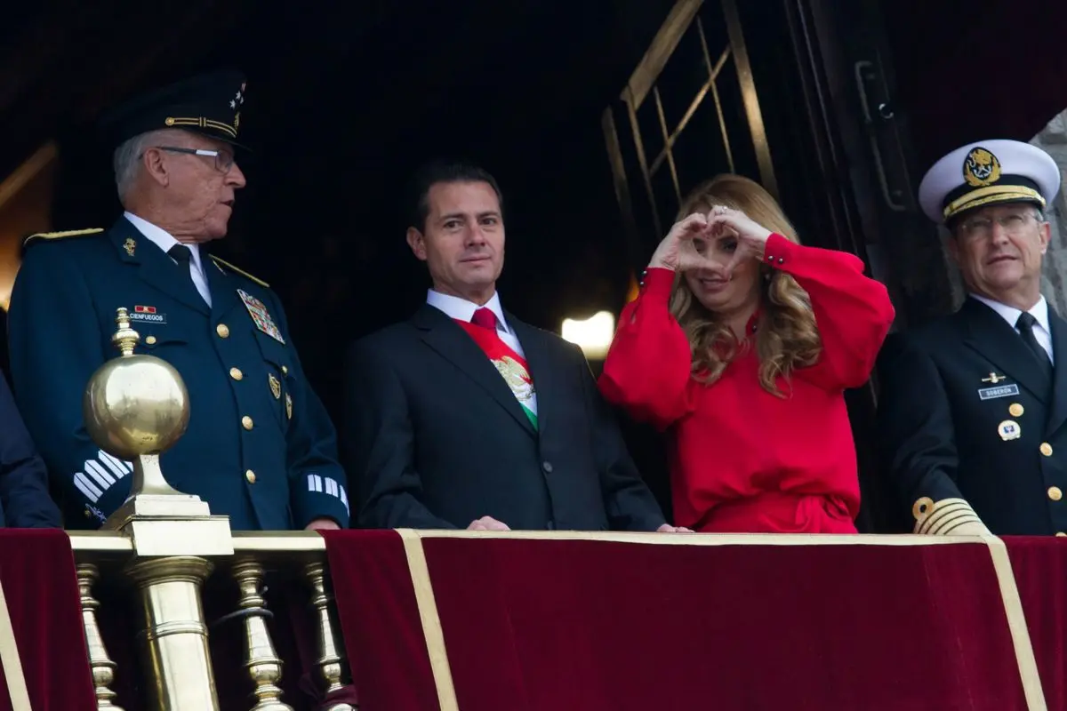 La pareja contrajo nupcias el 27 de noviembre de 2010, en medio de un intenso escrutinio mediático. Cuartoscuro.