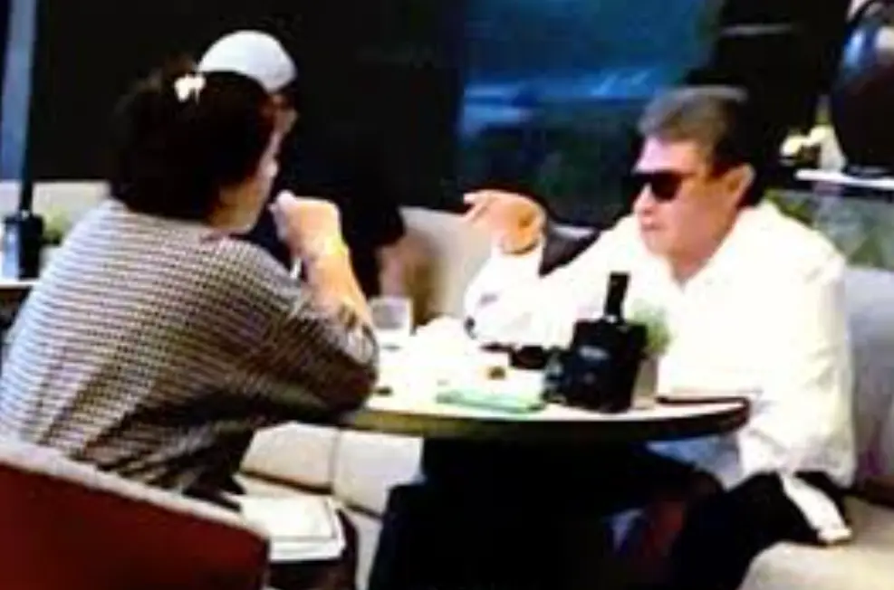 Aseguró que no se estaba hospedando en el lujosos hotel. X.