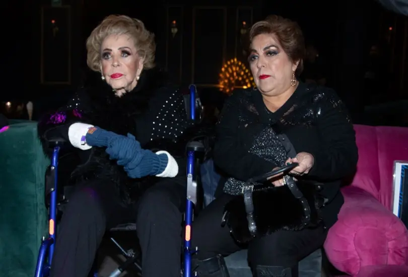 Silvia Pinal y Efigenia Ramos Silvia Pinal y Efigenia Ramos