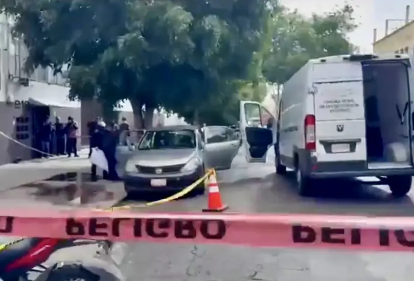 Fue a trabajar enfermo y murió afuera de la fábrica en CDMX al terminar su turno