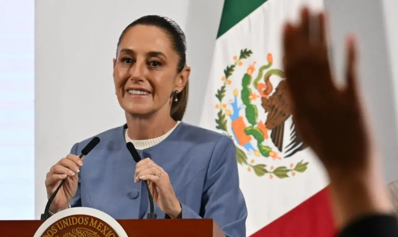 Tras una llamada con Trump, Sheinbaum anunció un acuerdo que protege exportaciones y da 90 días para negociar un nuevo marco comercial. Especial