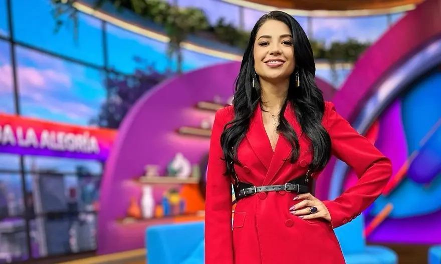 Actualmente, Ferka tiene 38 años y es conductora de 'Venga la Alegría la Semana'.