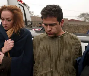 Ya se va: Liberan a Israel Vallarta tras 19 años en prisión