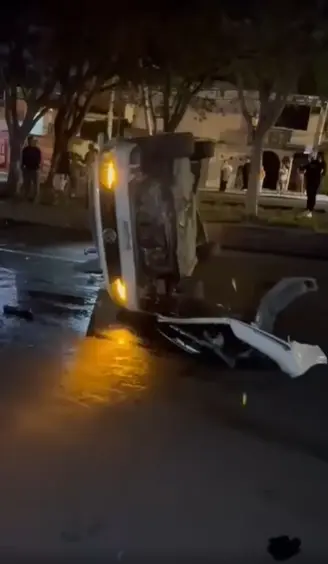 Otro accidente en Calzada de los Ar5cos, Querétaro Especial