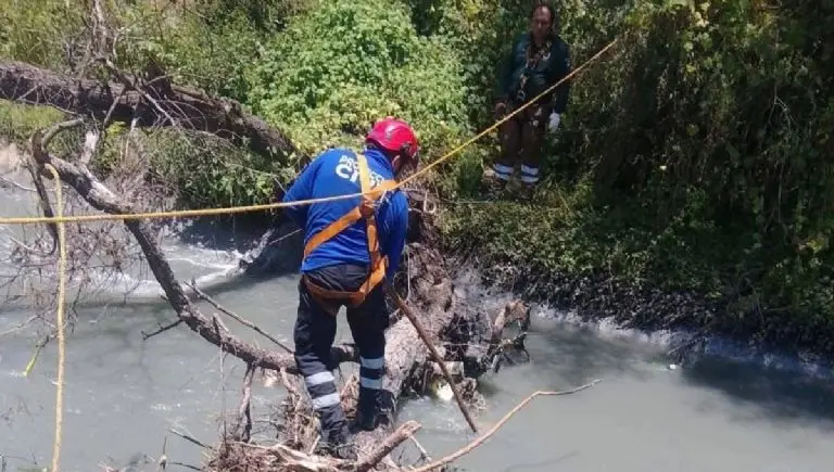 Abuelitos mueren tras caer a canal de Hidalgo Especial