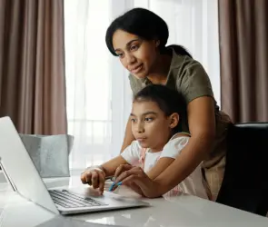 Estos son los todos los programas del Bienestar que abren registro en agosto 2025