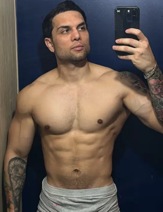 Marlon es el otro hombre que aparecería en en video. Instagram.
