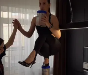 Influencer Mariana Barutkina se fractura la columna al intentar hacer reto viral de TikTok