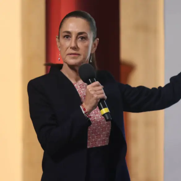 Sheinbaum presenta plan para que Hacienda deje de rescatar a Pemex en 2027