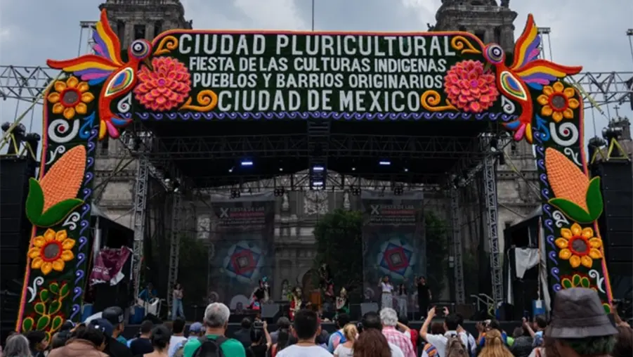 Fiesta de las Culturas Ind&iacute;genas 2025: Platillos t&iacute;picos, m&uacute;sica y tradiciones en el Z&oacute;calo