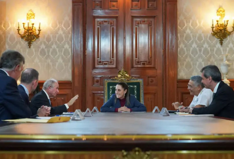 Sheinbaum recibió a directivos de Blackstone en Palacio Nacional. Sheinbaum recibió a directivos de Blackstone en Palacio Nacional.