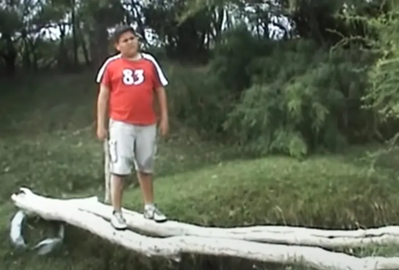 Édgar, niño de la caída viral