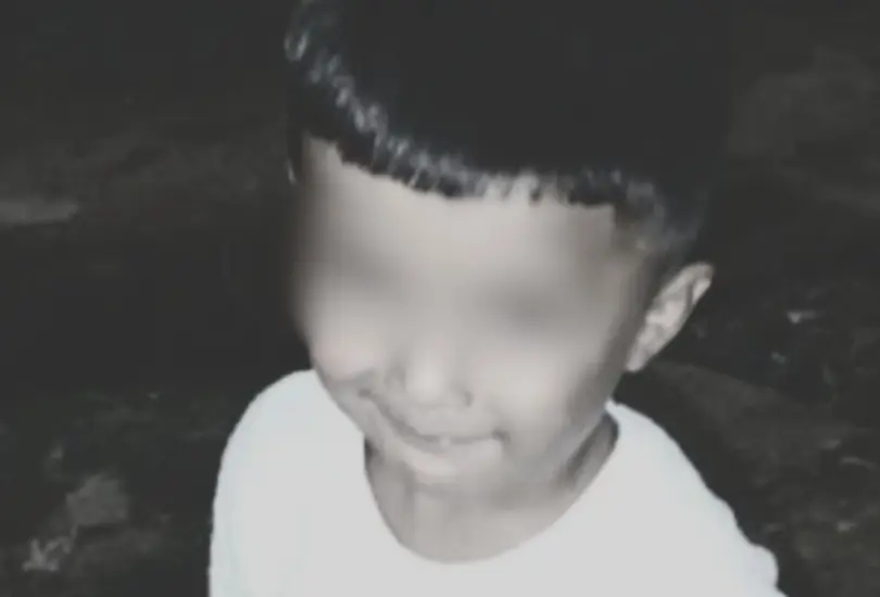 Fernando fue raptado de su hogar por allegados a su madre debido a una deuda. Fernando fue raptado de su hogar por allegados a su madre debido a una deuda.