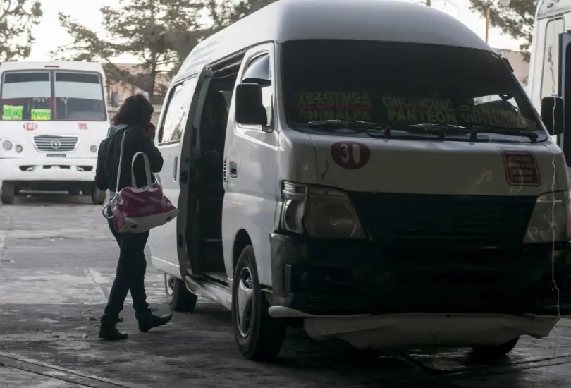 Actualmente, el pasaje mínimo en el transporte público del Edomex es de 12 pesos para recorridos de hasta 5 kilómetros. Actualmente, el pasaje mínimo en el transporte público del Edomex es de 12 pesos para recorridos de hasta 5 kilómetros.