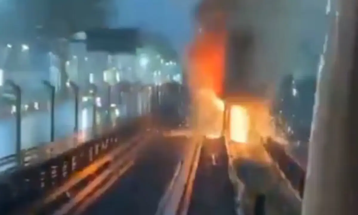  Así la explosión en la Línea 2 del Metro. 