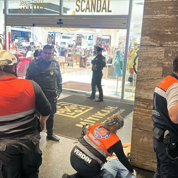 Se desploma elevador en Plaza Mitikah, CDMX: hay dos heridos