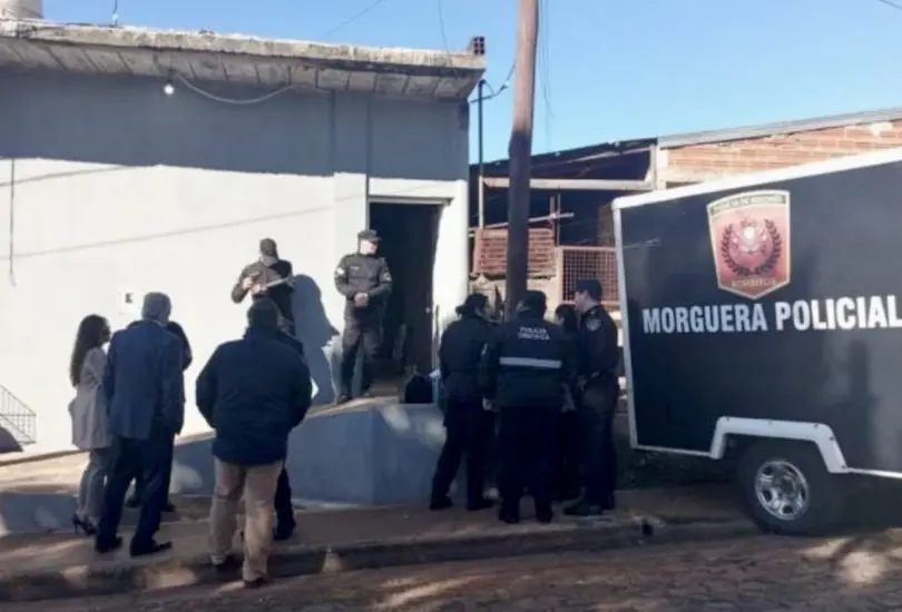 Hombre mata brutalmente a sus hijos y agrede a esposa embarazada Hombre mata brutalmente a sus hijos y agrede a esposa embarazada