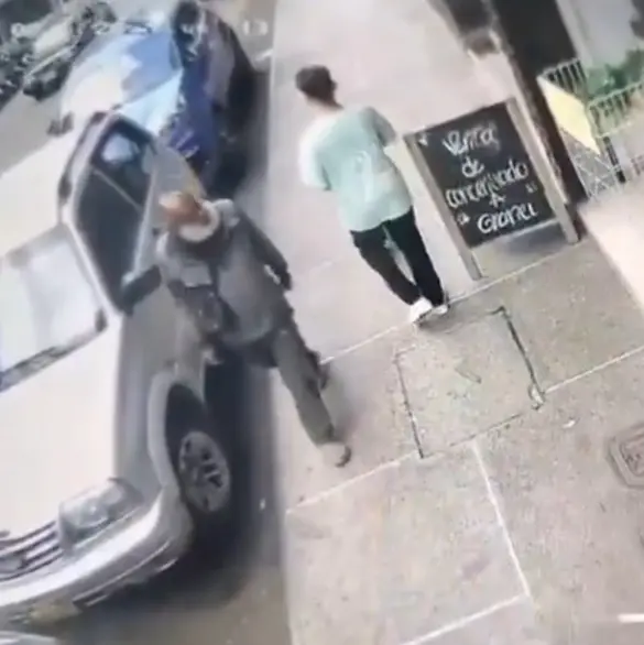 Hombre en situación de calle mata a joven de 19 años por no darle dinero 