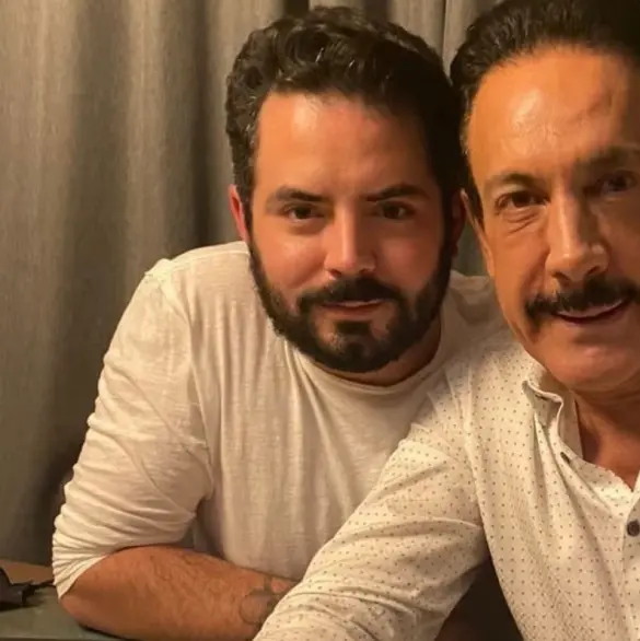 José Eduardo Derbez confiesa que orinó a Omar Fayad durante una borrachera
