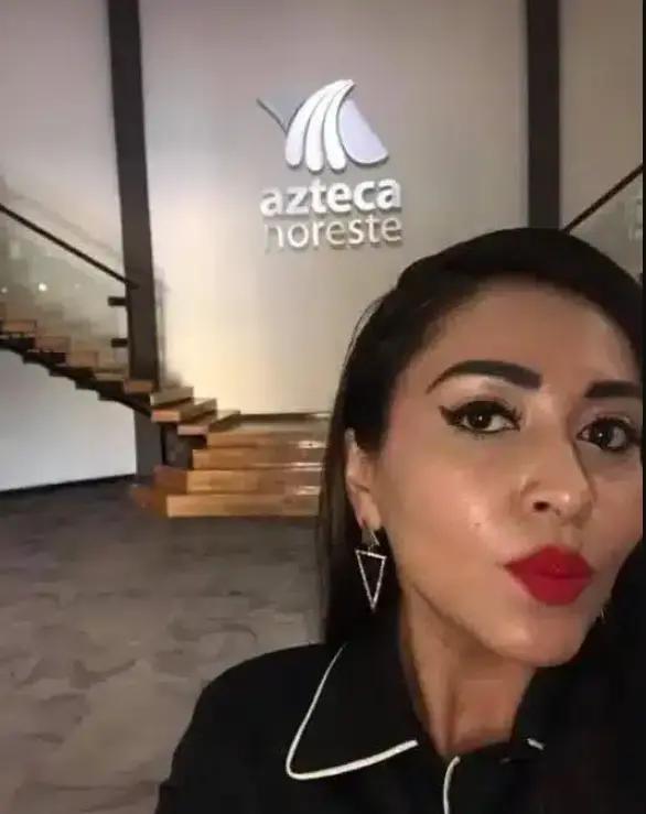 También fue conductora de televisión en Azteca Noreste. X.