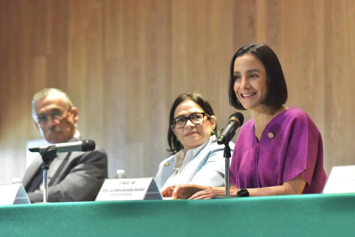 Luz Elena González y Emilia Calleja. @LuzElena_GE