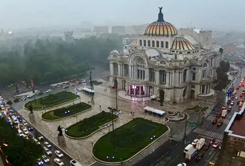 Lluvias y granizo hunden a la CDMX: activan doble alerta en 12 alcaldías