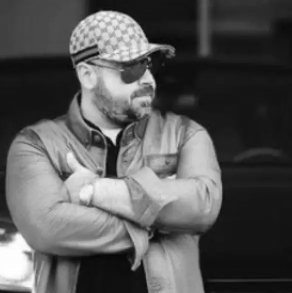 Matan al influencer sinaloense, Camilo Ochoa en departamento de Morelos