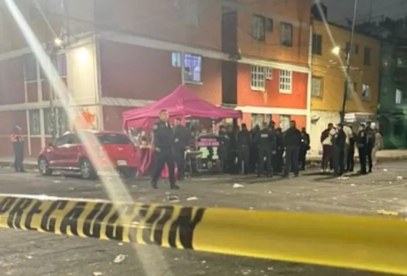 Asesinan a mujer durante balacera en colonia Doctores