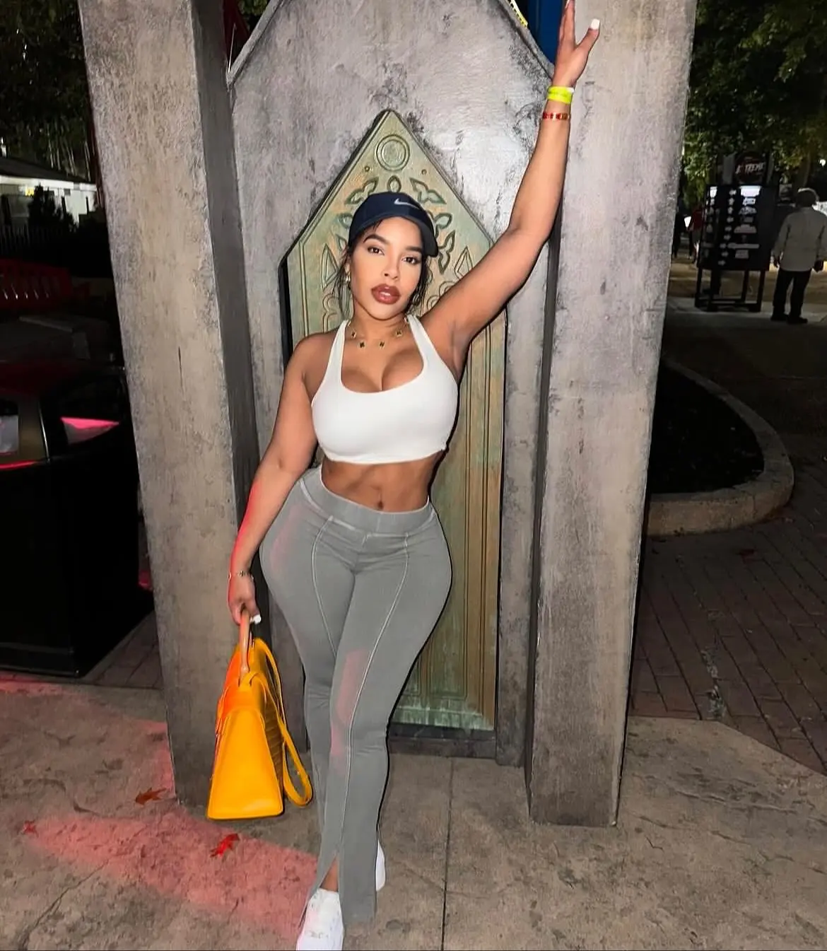 Ariela Especial