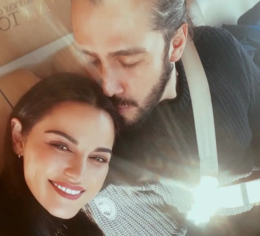Andrés Tovar y Maite Perroni Instagram