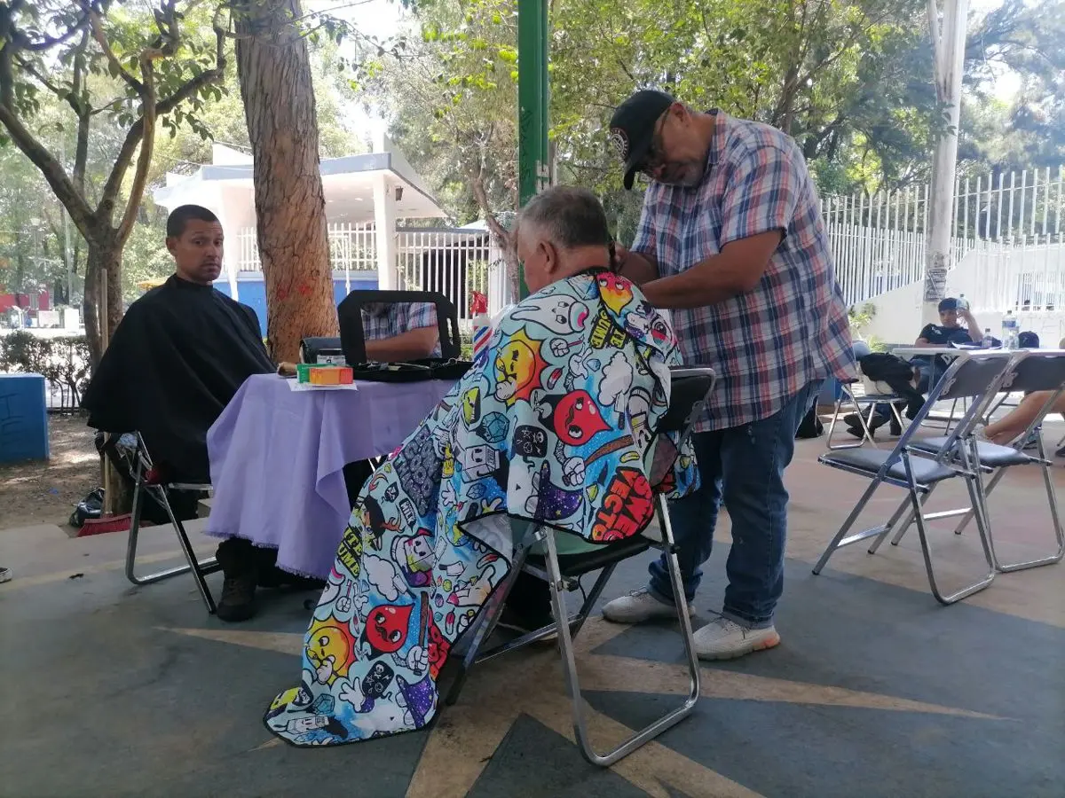Hubo cortes de cabello gratuitos. Alcaldía Cuauhtémoc.