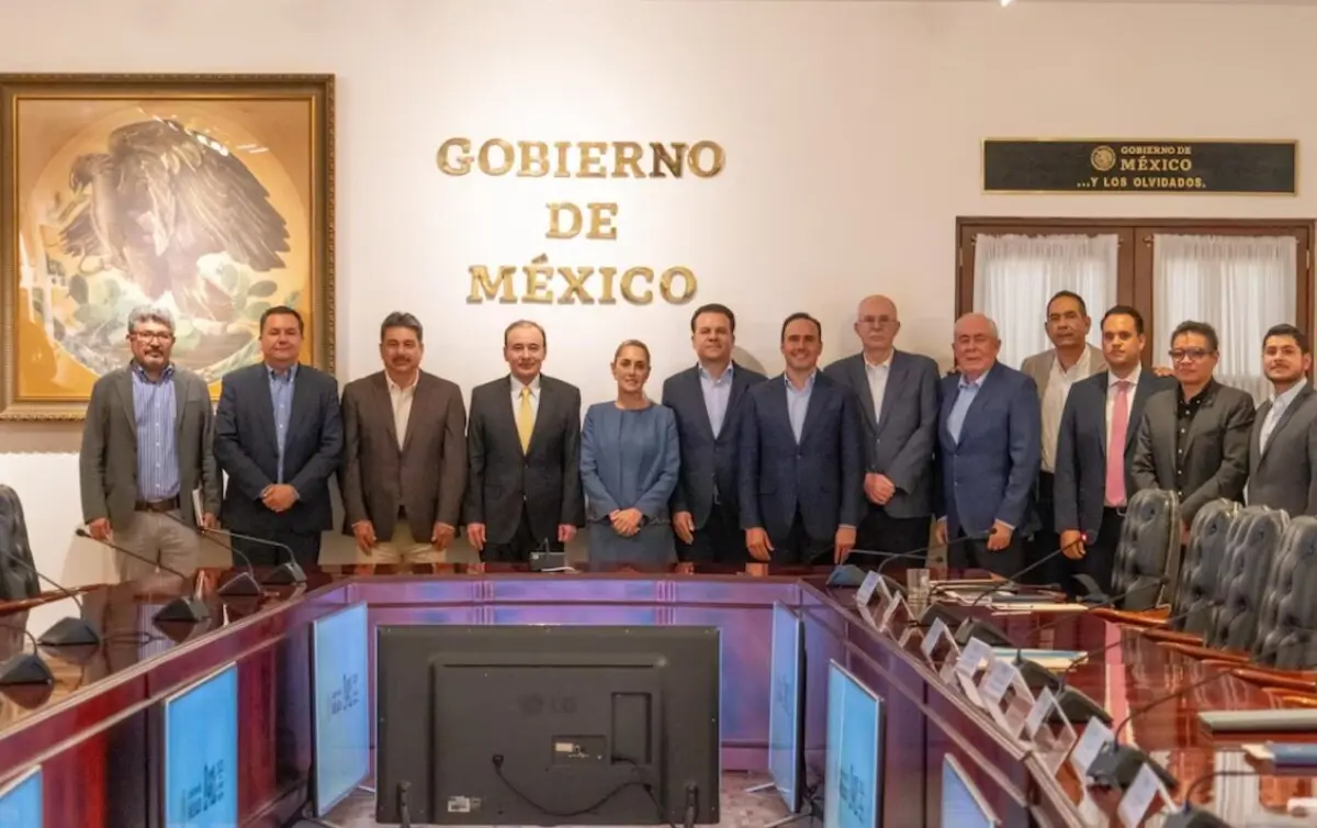  En la reunión también hubo representantes de asociaciones ganaderas del país.
 