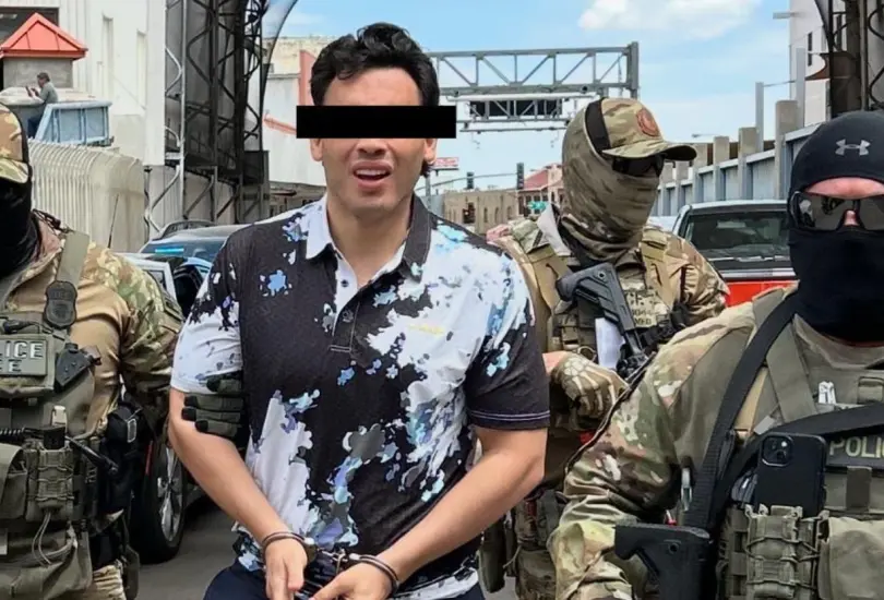 El traslado de Chávez Jr. a México. El traslado de Chávez Jr. a México.