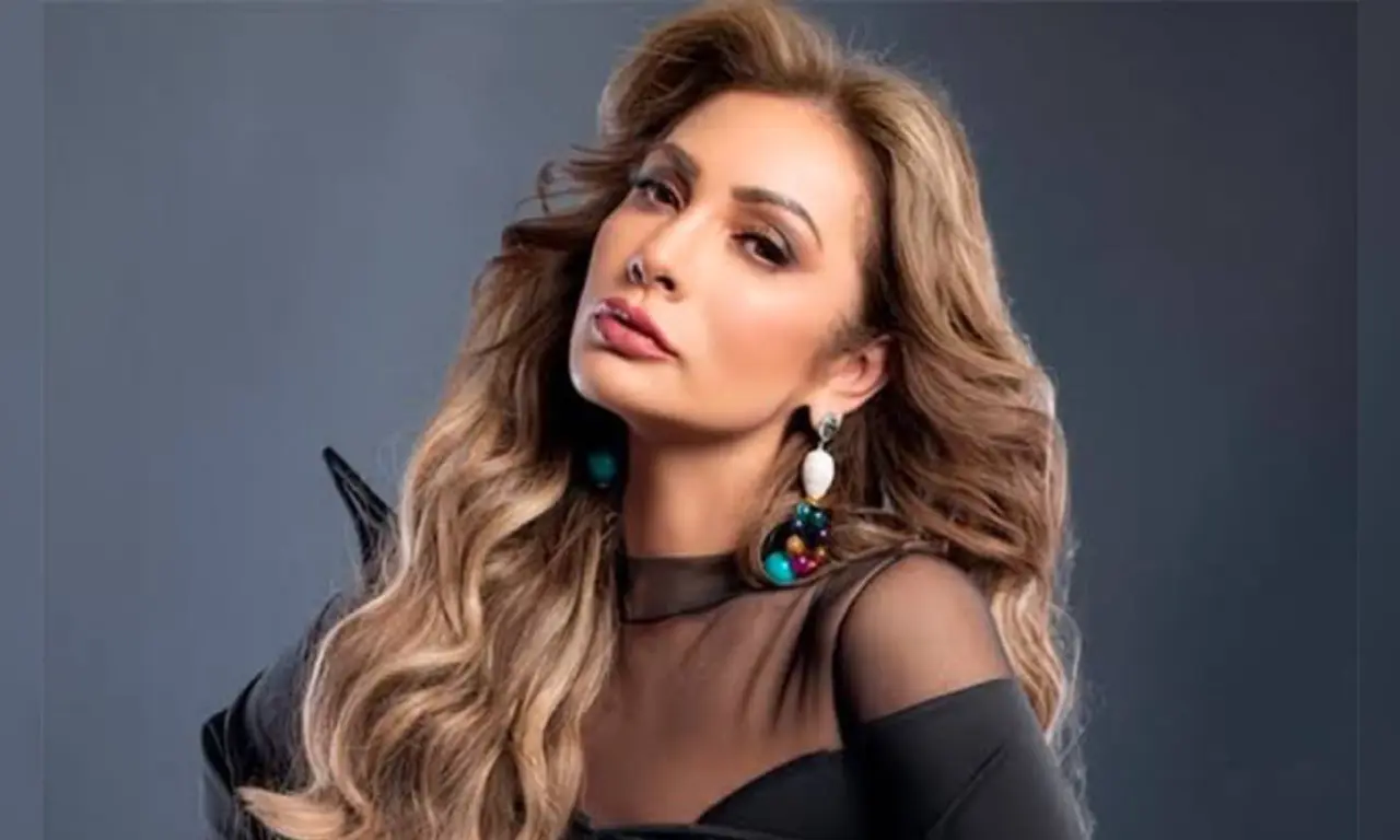  Paty Navidad lanza mensaje a Anabel Hernández y a periodista que la respaldó 