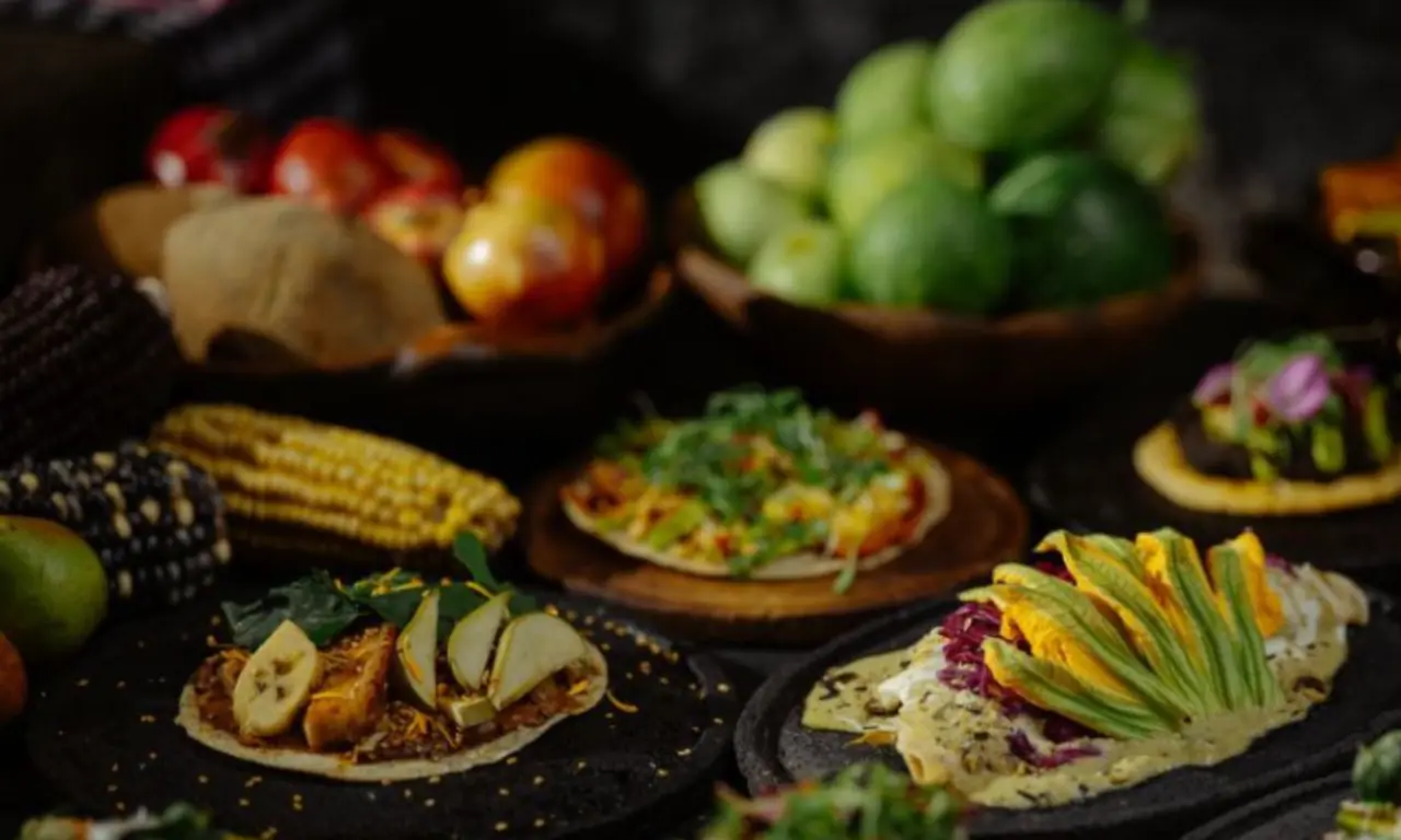  Ya sea que busques probar platillos de alta cocina, disfrutar un brunch relajado o descubrir sabores innovadores. 