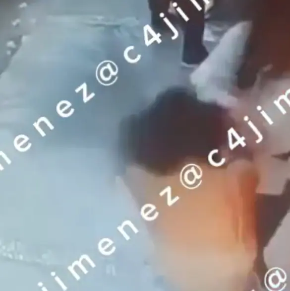 Exhiben brutal pelea entre mujeres en chelería clandestina de Ecatepec