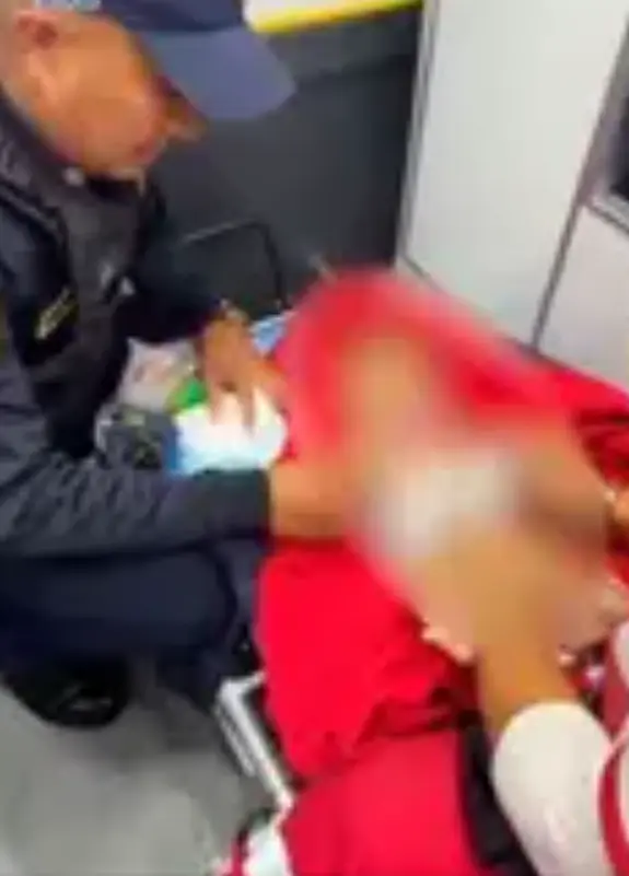 El bebé fue abandonado en una banqueta. SSC.