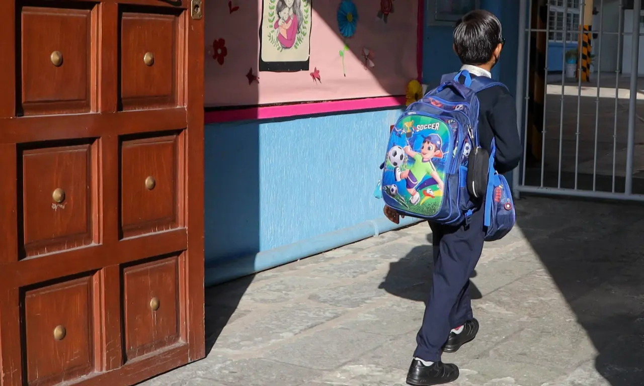  ¿Cuándo es el regreso a clases? 
