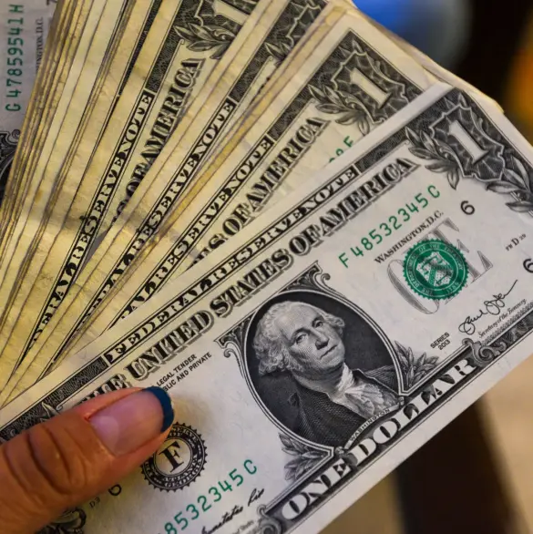 Este es el precio del dólar hoy jueves 28 de agosto