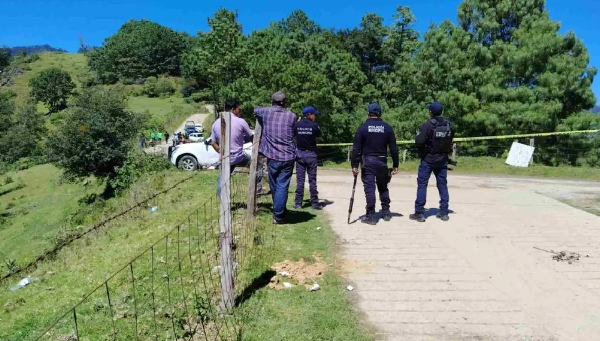 Sujetos armados interceptaron al exalcalde y a su hijo para dispararles en múltiples ocasiones. Especial