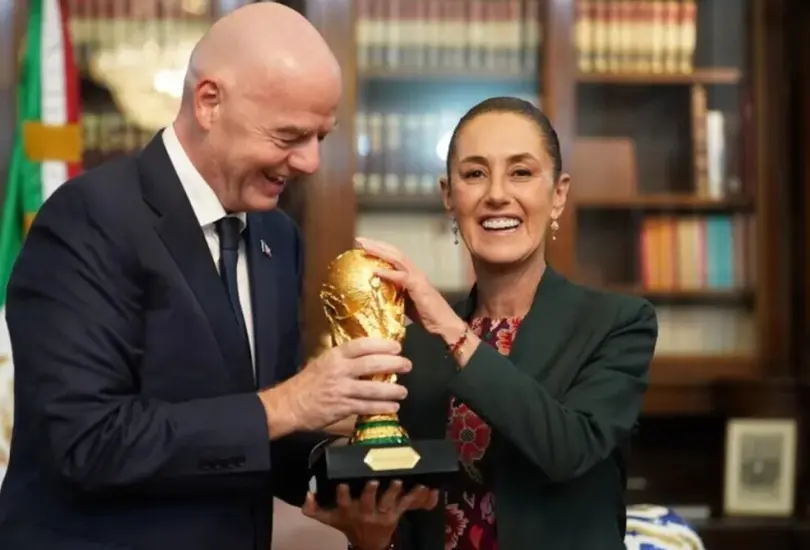 México se prepara para recibir el Mundial 2026, con 48 selecciones, 104 partidos y tres sedes nacionales. México se prepara para recibir el Mundial 2026, con 48 selecciones, 104 partidos y tres sedes nacionales.