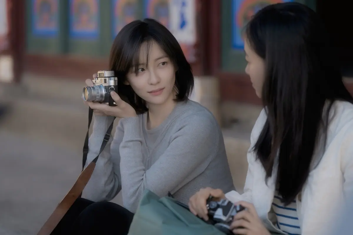 Tú y todo lo demás (12 de septiembre). Dos amigas desde la adolescencia que tienen un lazo de amor y odio se distancian con el tiempo.