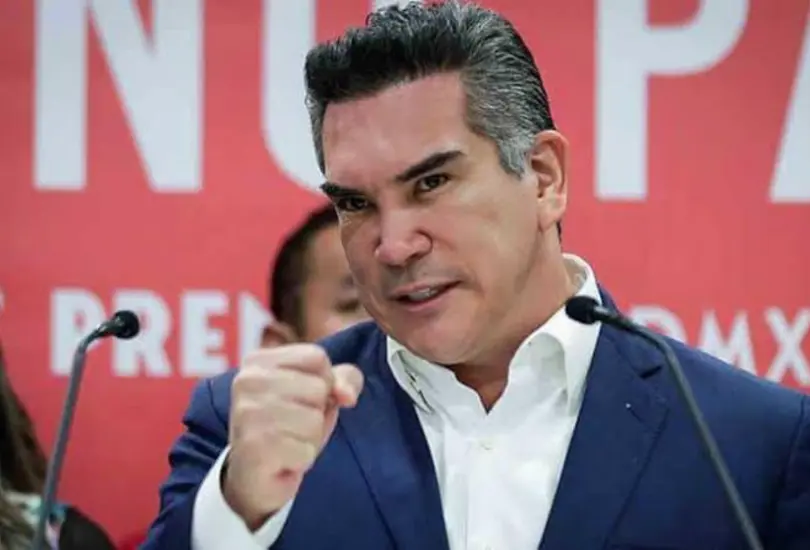 Alito Moreno acude a sesión de Noroña tras pelea en el Senado Alito Moreno acude a sesión de Noroña tras pelea en el Senado